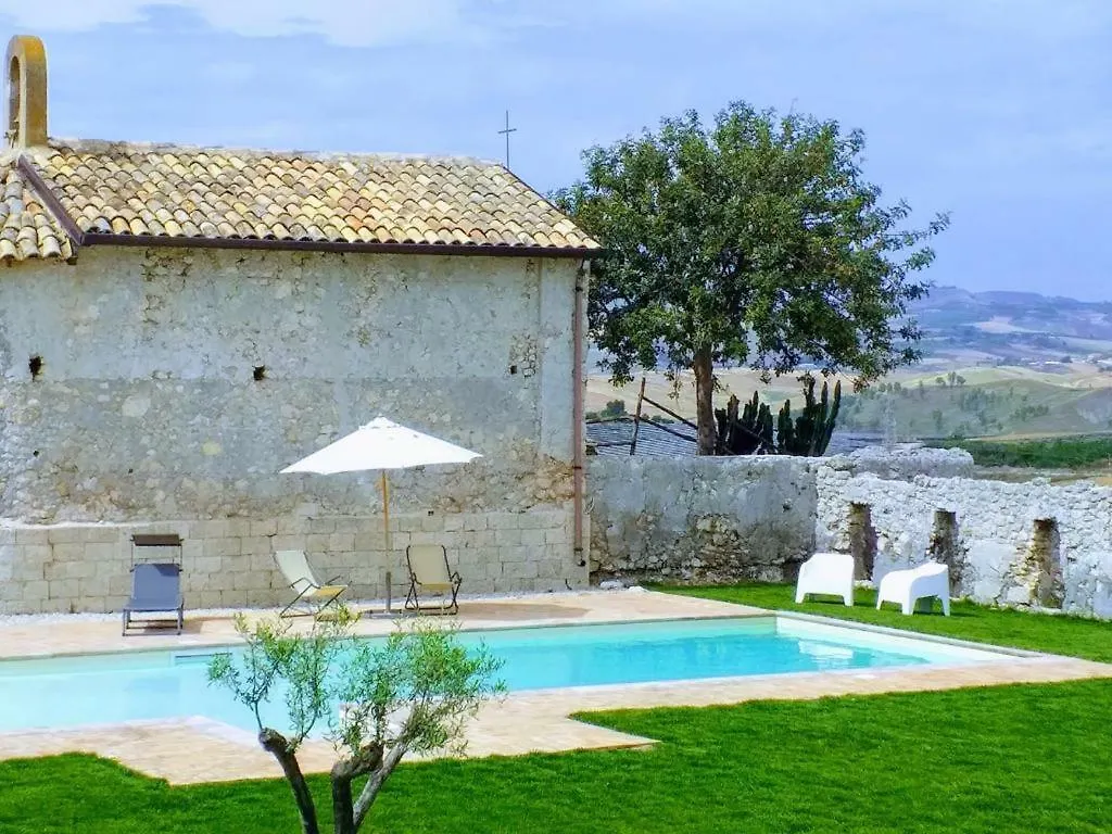 Contrada Gibbesi Villa Gibbesi Vecchio 0*,  Italië