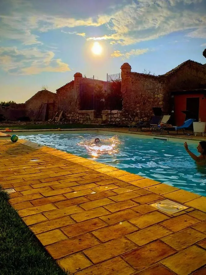 Vakantiehuis Contrada Gibbesi Villa Gibbesi Vecchio Italië